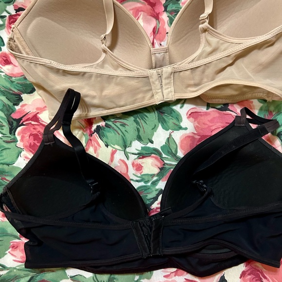 Two Maiden Form bras . One black and one beige, both are size 38C . - Picture 4 of 7
